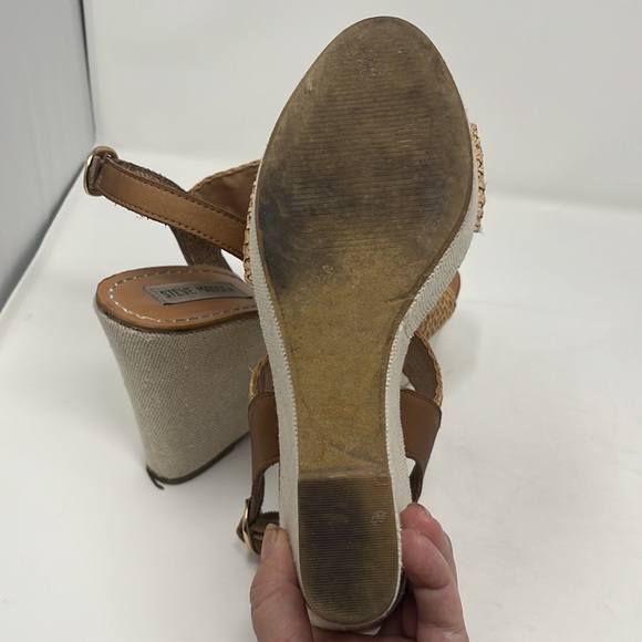 Steve Madden Wedge Sandal High Tan Size 8 Weave Strap - Picture 10 of 12
